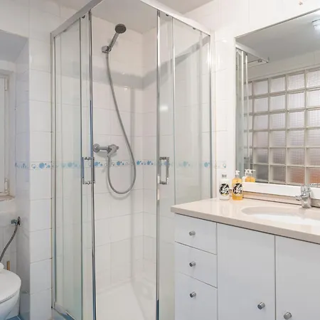 Cosy Flat In Martim Moniz - Appartement